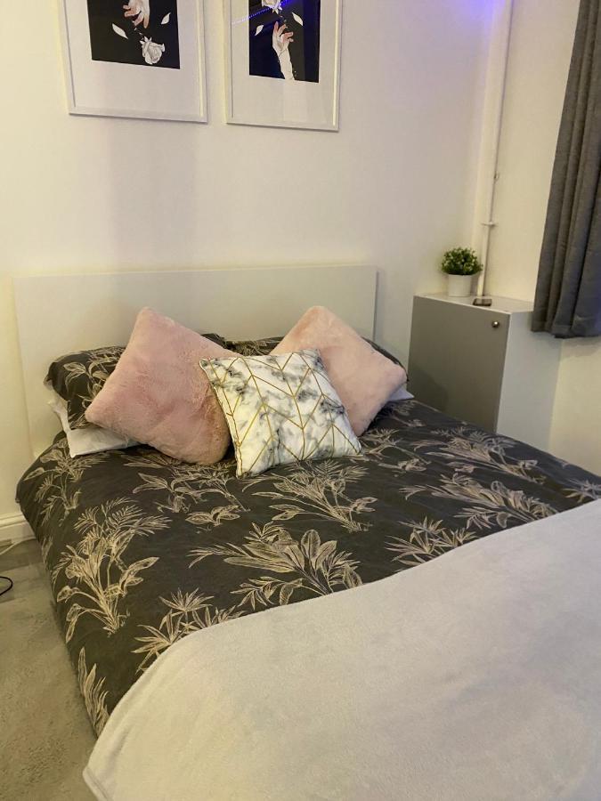 Cosy 1 Bedroom Apartment London Exterior photo